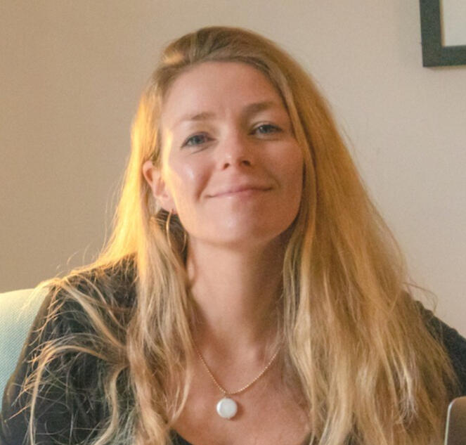 Portrait of Kitti's client, Louise Montgomery.